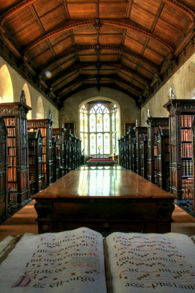 La antigua biblioteca del St. John's College, en Cambridge, Inglaterra.