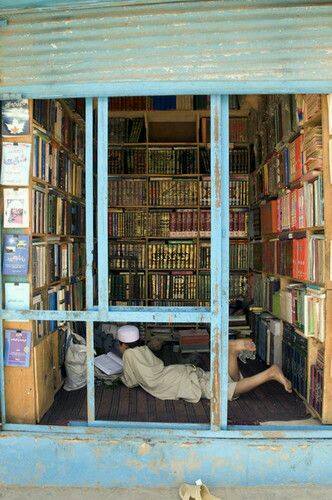 Biblioteca en Kabul, Afganistán.