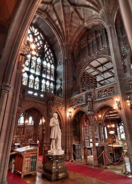 Biblioteca John Rylands, en Manchester, Inglaterra.