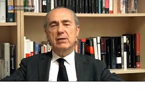 Luis Alberto de Cuenca