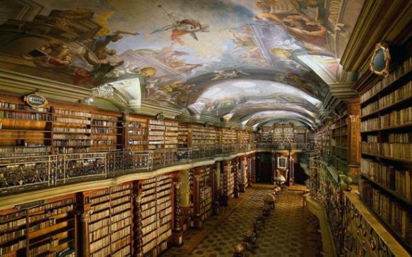 Biblioteca  Klementinum, Praga, 4