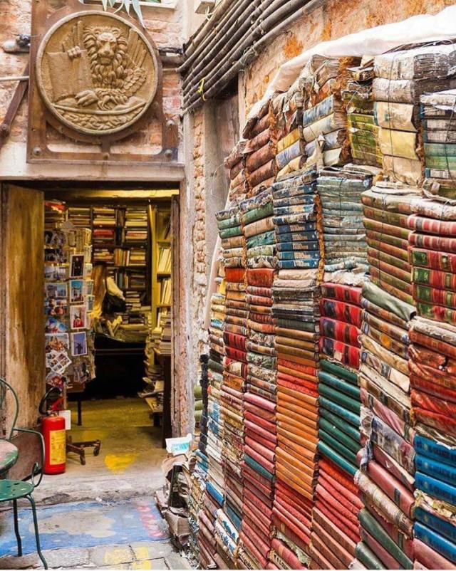 Libreria Acqua Alta. Venecia