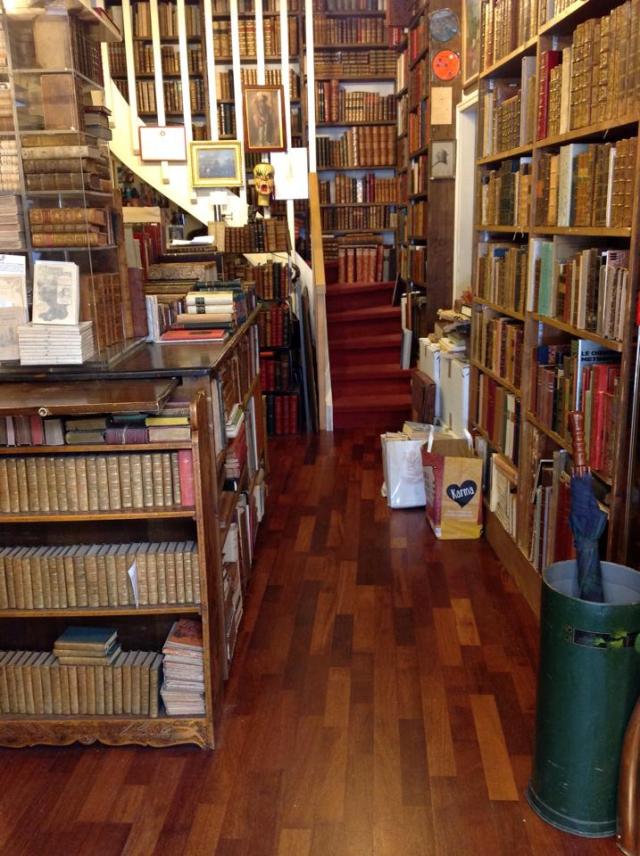 Librería anticuaria a cincuenta metros de la casa de Borges en Ginebra.2
