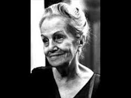 Dulce María Loynaz.jpg