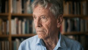 Amos Oz