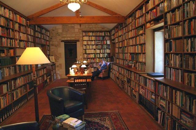 Biblioteca privada del escritor Alberto Manguel